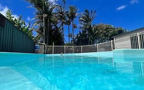 Caves Getaway - Pool, Air Conditioned And Close To The Beach
